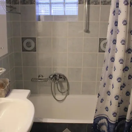 Διαμέρισμα Elia *